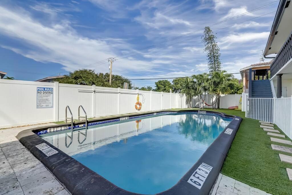 Chic Retreat: 2Br Apartment! Fort Lauderdale Kültér fotó